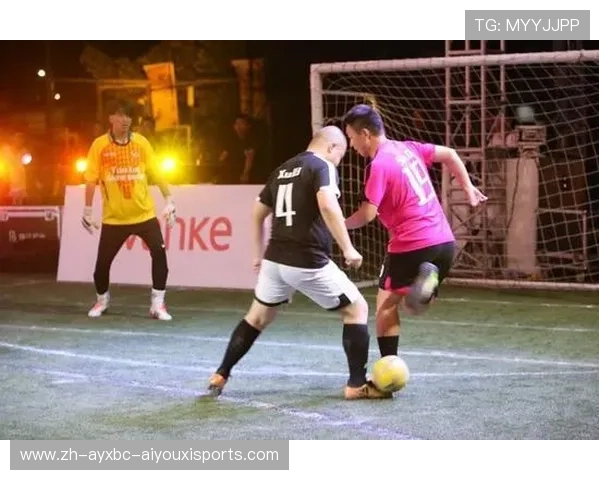 足球比赛中的长传与短传技巧